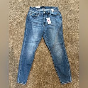 NWT Judy Blue jeans 16W